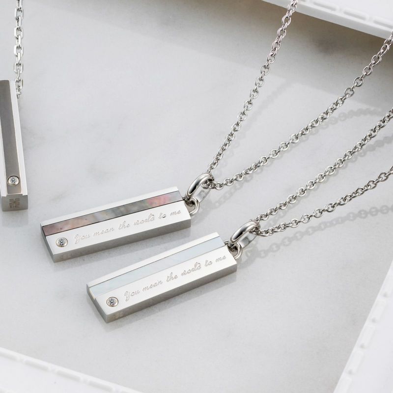 ペアネックレス 刻印可能 誕生月カラーキュービック シェル アレルギーフリー サージカルステンレス316L ホワイト＆ブラック 4SUP203WH&4SUP203BK