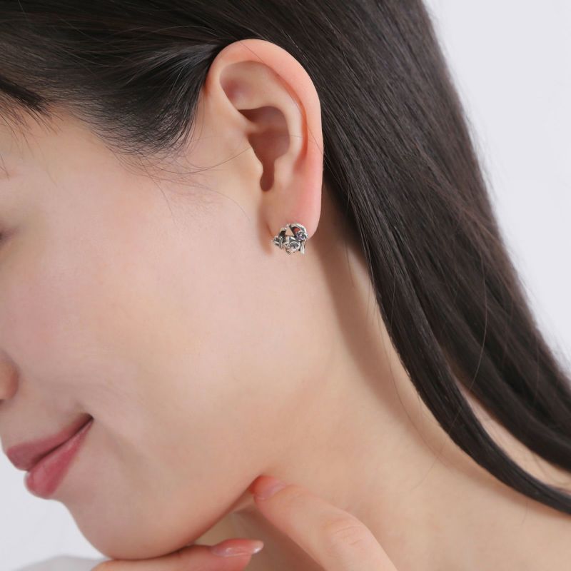 クロミ 20周年 サンリオ｜ピアス シルバー SAKU20-P001SV｜white